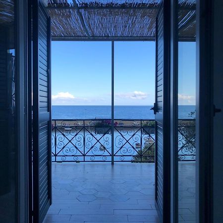 Quasi In Porto Rooms Castellabate Exteriör bild