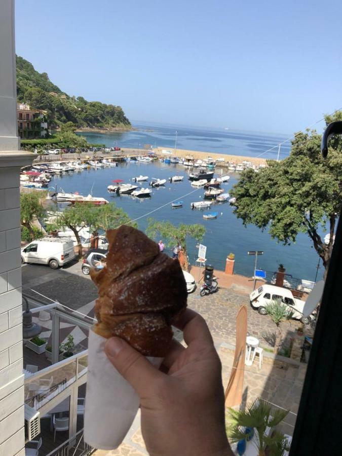 Quasi In Porto Rooms Castellabate Exteriör bild
